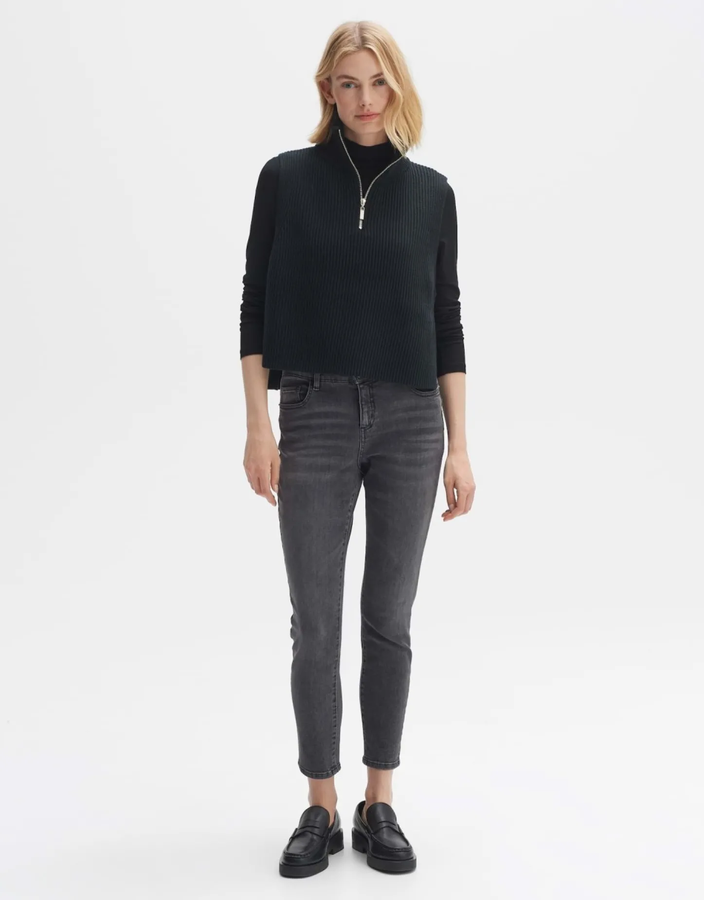 abibo_cape_7.webp Frau someday Fashion Gebreide Items>Abibo Cape