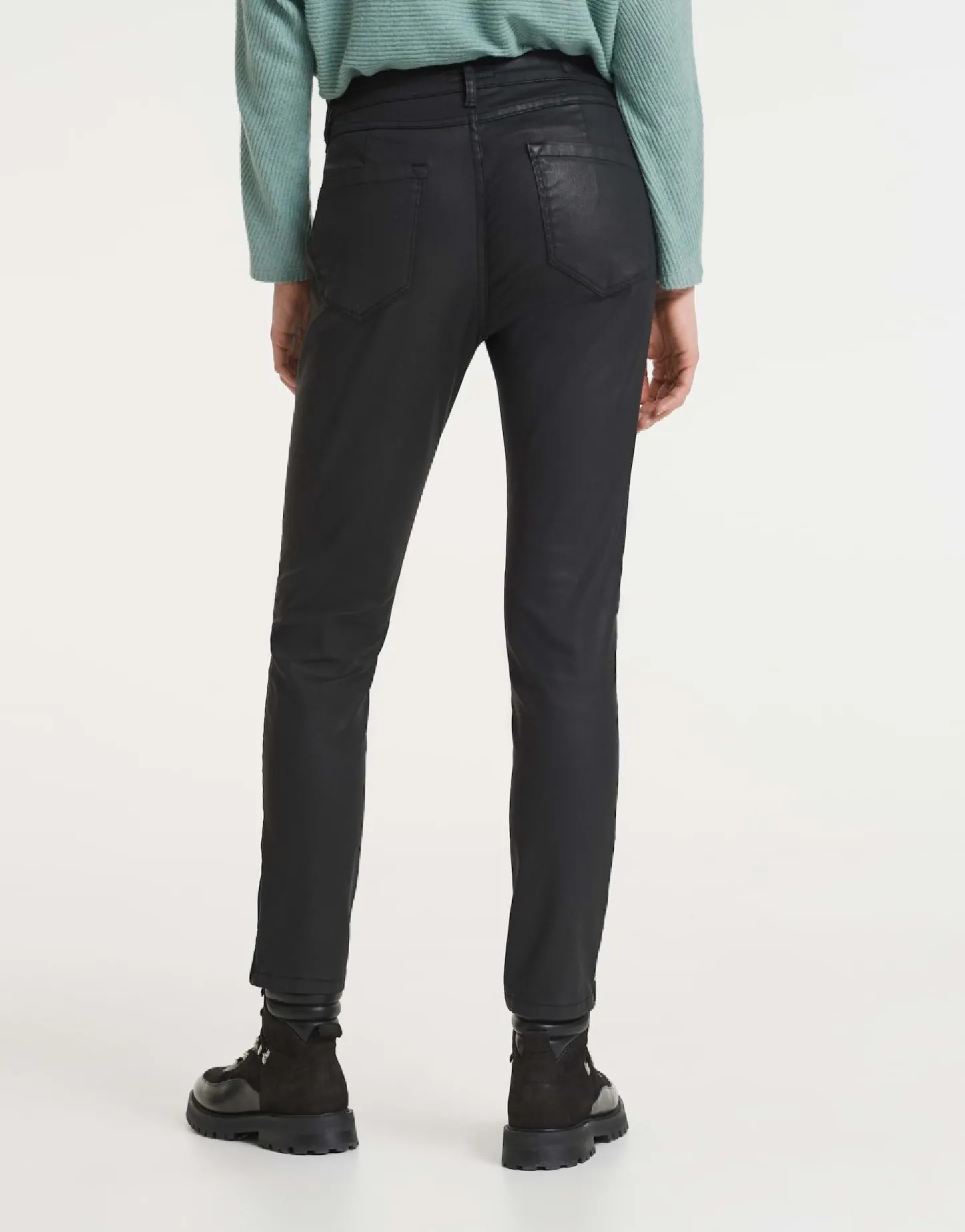 coated_jeans_emily_zip_2-1.webp Frau someday Fashion Broeken>Coated Jeans Emily Zip