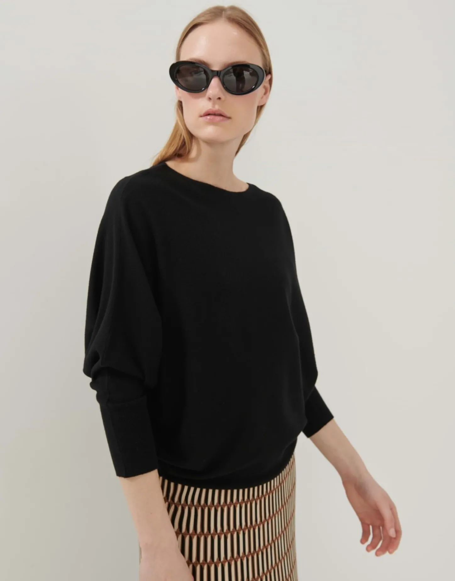 gebreide_trui_taliya_5.webp Frau someday Fashion Gebreide Items>Gebreide Trui Taliya