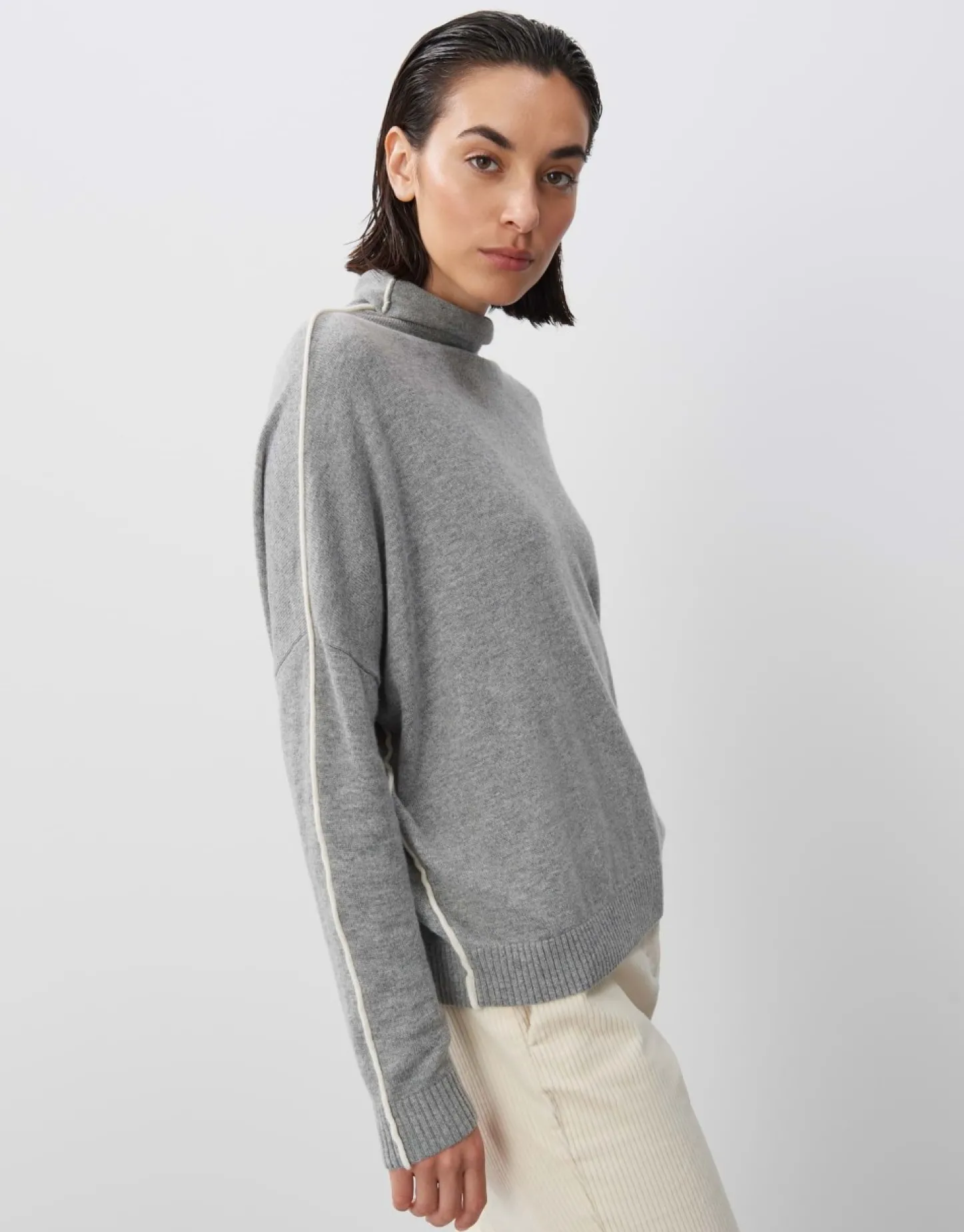 gebreide_trui_timani_3-1.webp Frau someday Fashion Gebreide Items>Gebreide Trui Timani