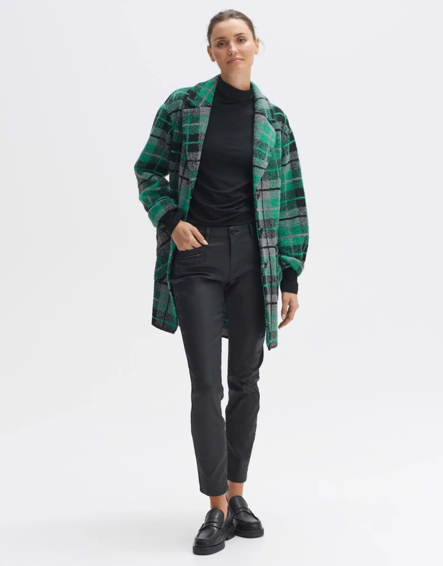 longsleeve_sayar_3-1.webp Frau someday Fashion Shirts>Longsleeve Sayar