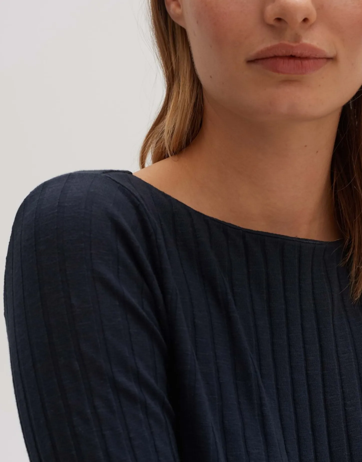 longsleeve_sovke_1.webp Frau someday Fashion Shirts>Longsleeve Sovke