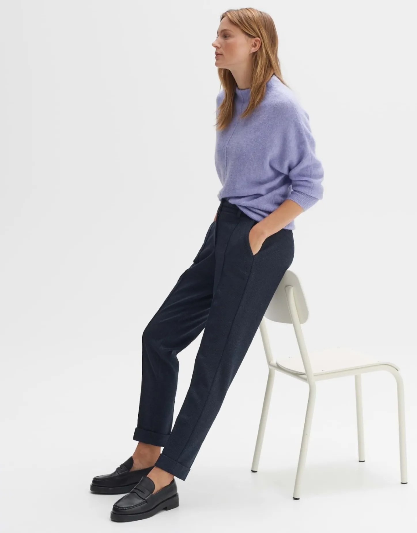 stoffen_broek_melina_trac_5-1.webp Frau someday Fashion Broeken>Stoffen Broek Melina Track