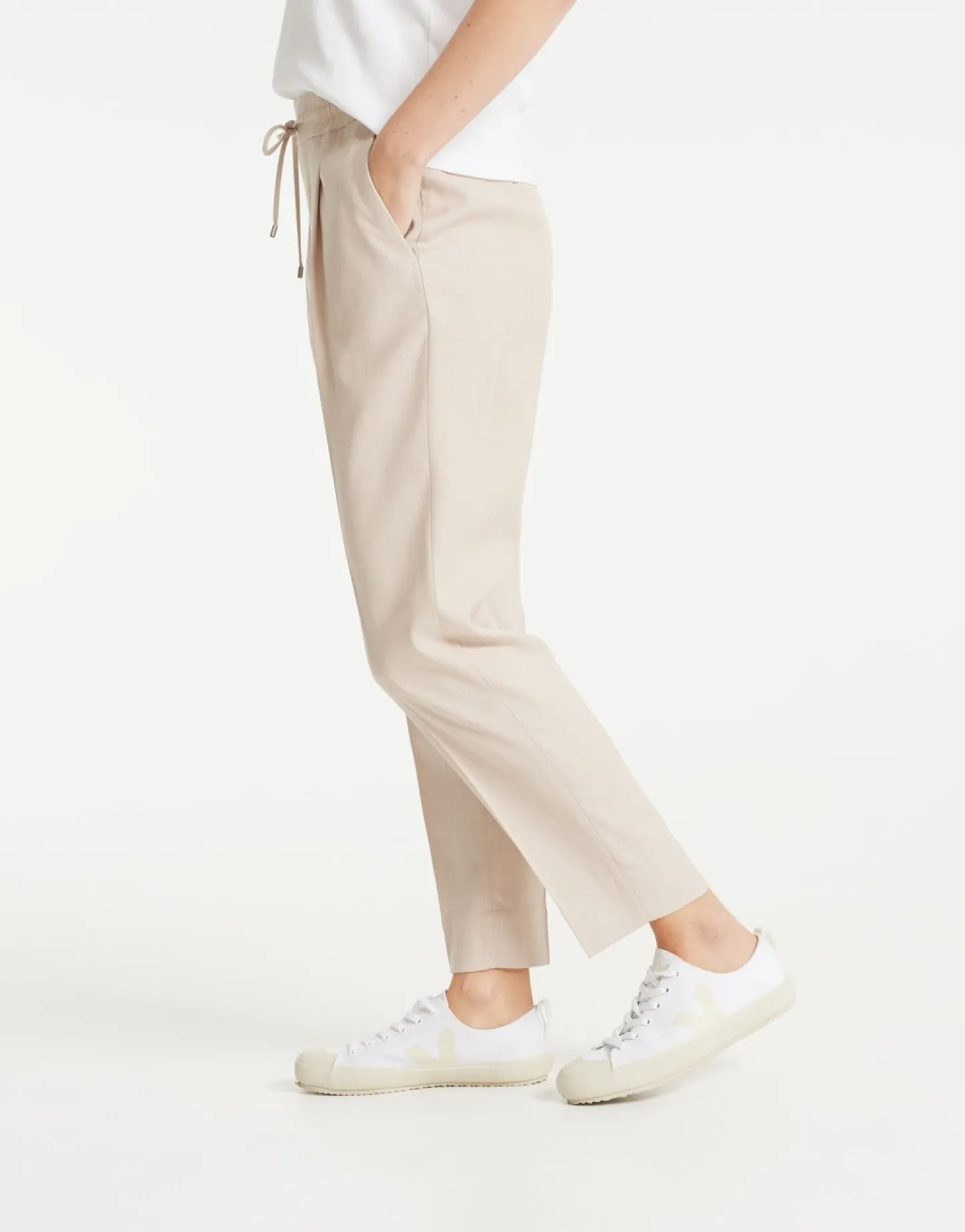 stoffen_broek_melosa_bree_3.webp Frau someday Fashion Broeken>Stoffen Broek Melosa Breeze