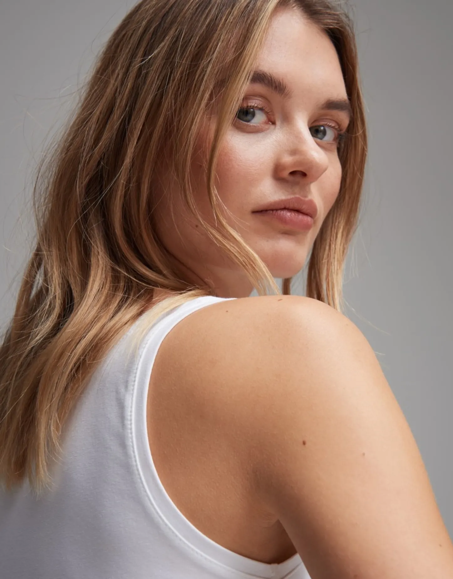 topje_imilia_4-1.webp Frau someday Fashion Shirts>Topje Imilia