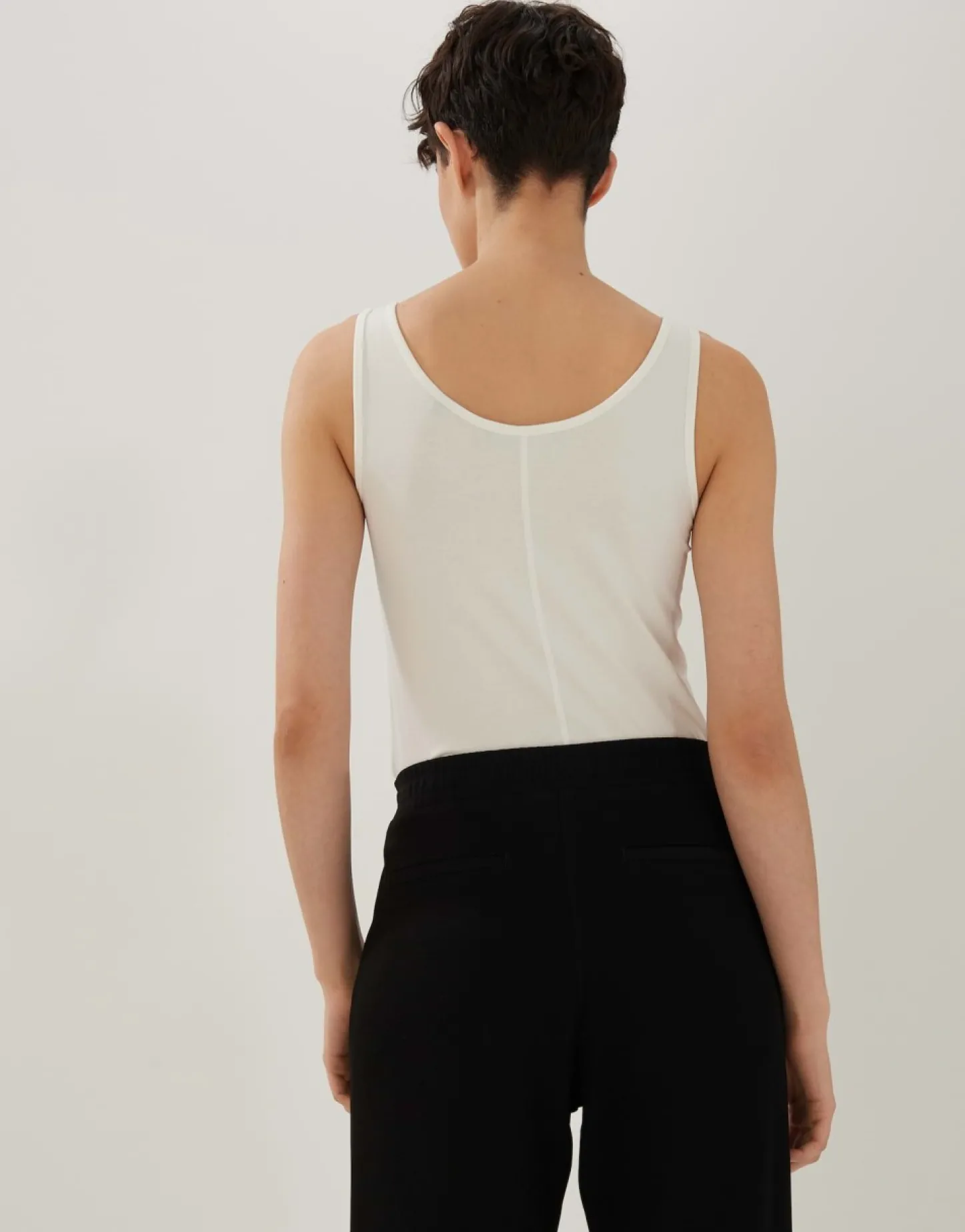 topje_kuethi_2-2.webp Frau someday Fashion Shirts>Topje Ku00E4Thi