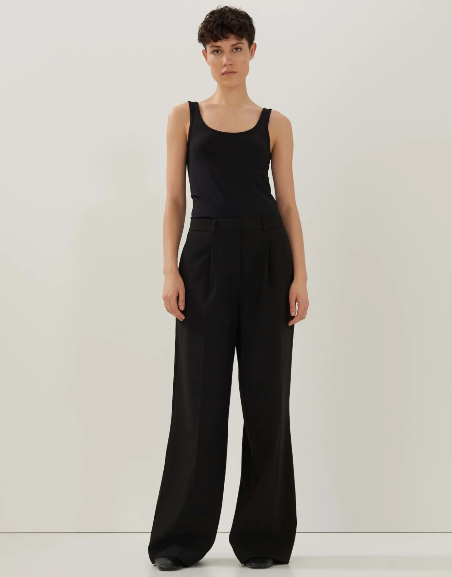 topje_kuethi_3-3.webp Frau someday Fashion Shirts>Topje Ku00E4Thi