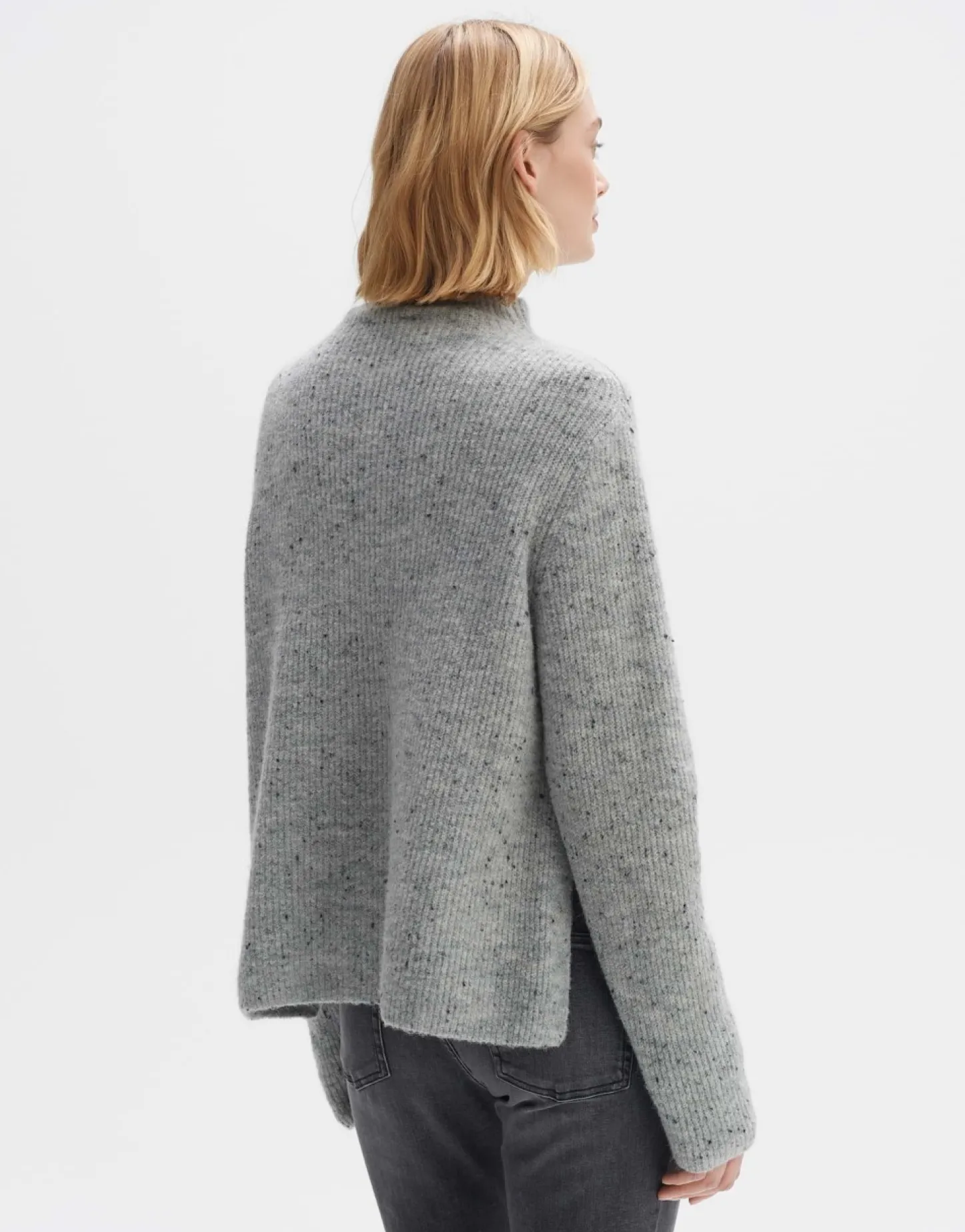 trui_pesolo_2-1.webp Frau someday Fashion Gebreide Items>Trui Pesolo