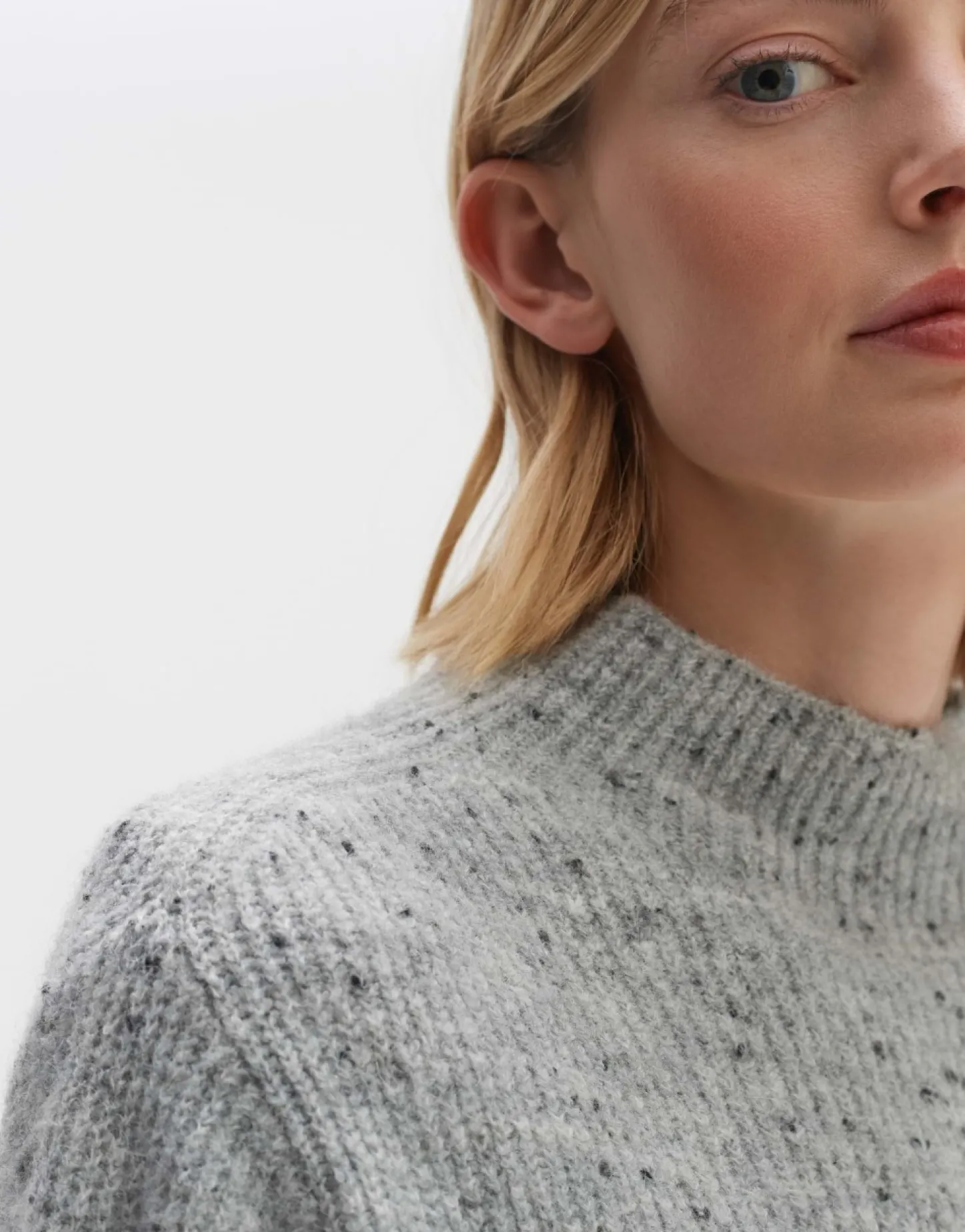 trui_pesolo_4-1.webp Frau someday Fashion Gebreide Items>Trui Pesolo