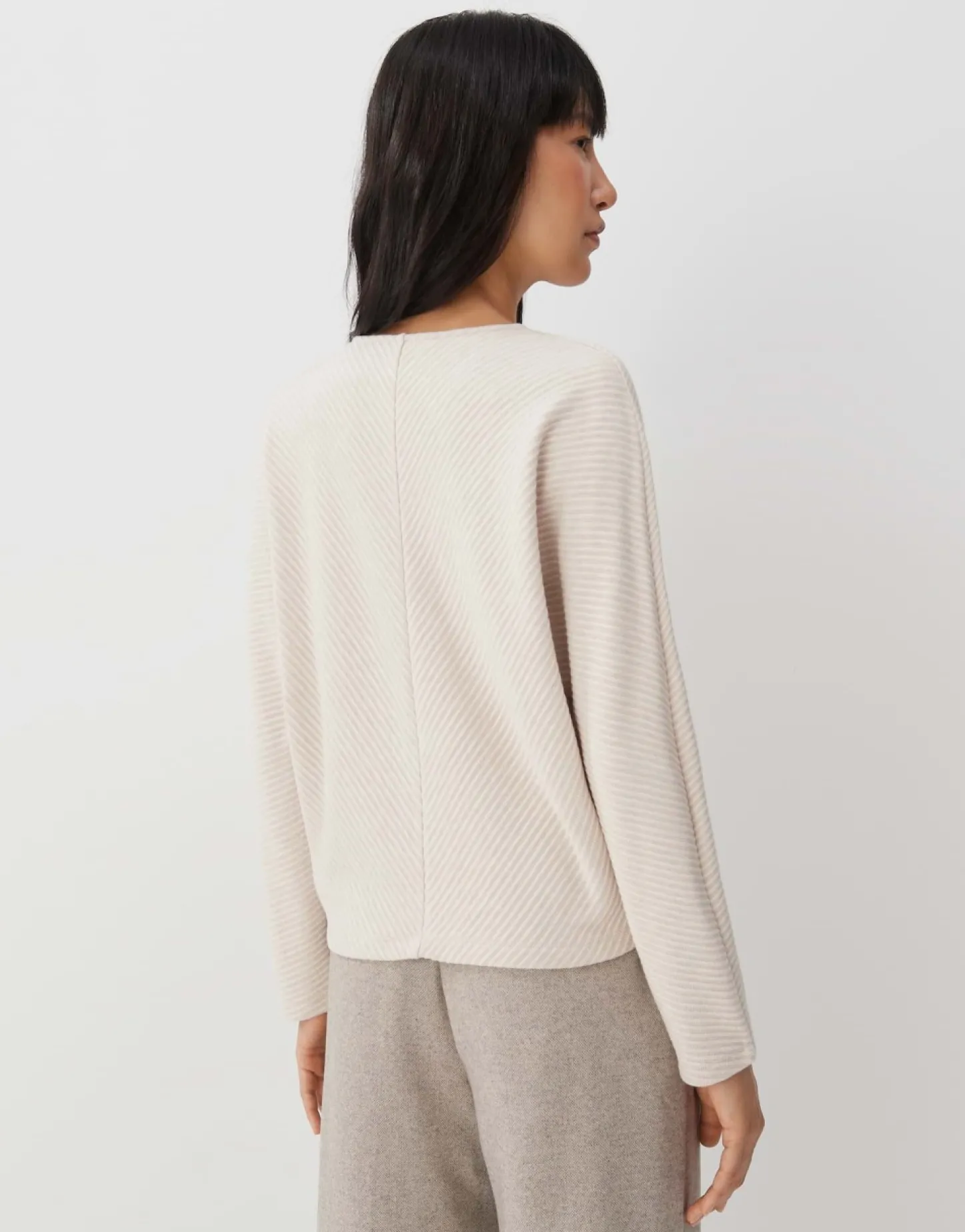 trui_uliva_2-1.webp Frau someday Fashion Sweat>Trui Uliva